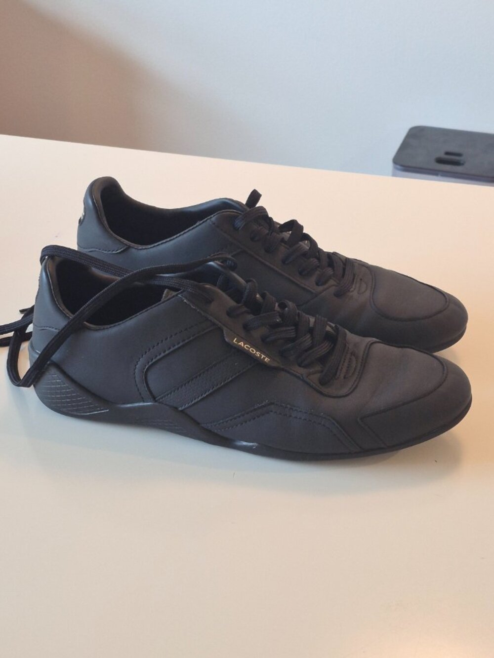 Lacoste Hapona 0121 Men’s 10 Black Leather Blend Low Top Sneakers 42CMA0012